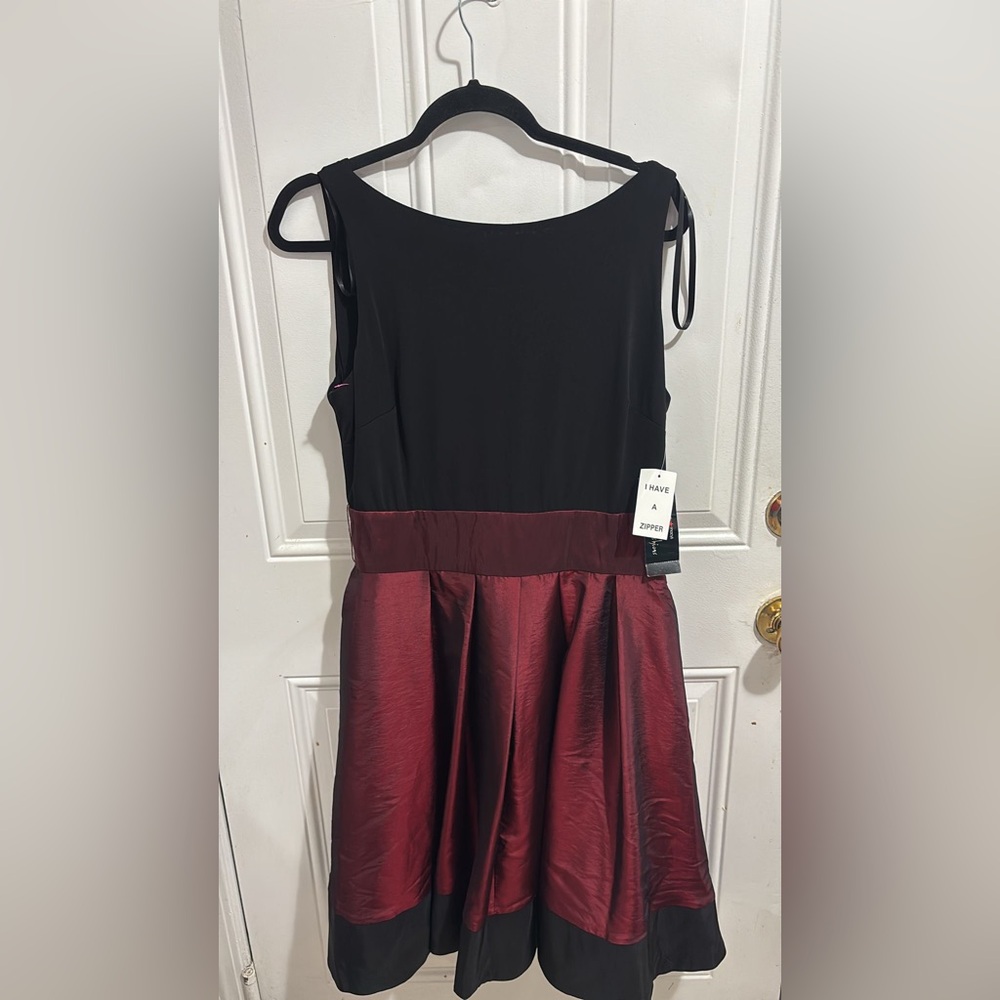 SL Fashions Elegant Black and Burgundy Dress